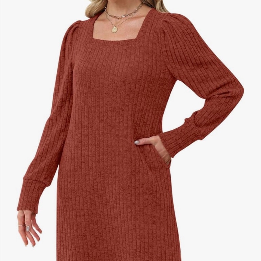 Long-sleeved, Ribbed Knit Dress - Picture 3 of 5